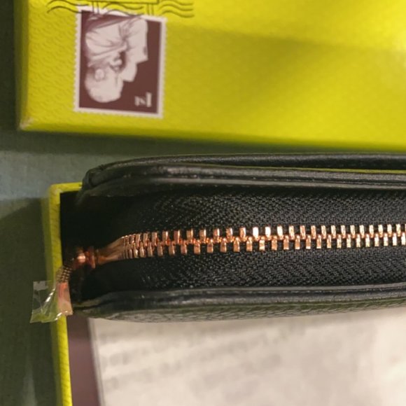 Ted Baker JJADER wallet - black and rose gold (BNIB) - Picture 2 of 4